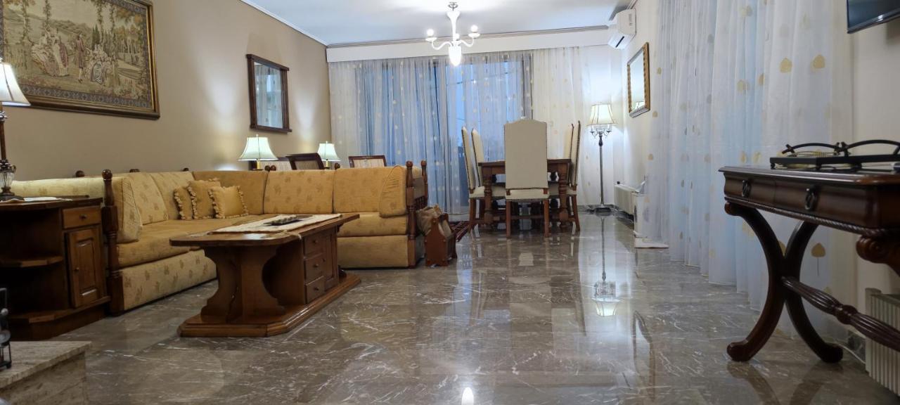 Cosy Apartment In Chalandri Atenas Exterior foto